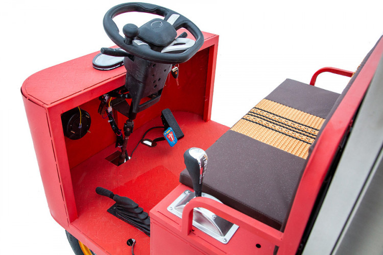 Грузовая электрическая тележка RuTrike КАРА КУНГ в Москве