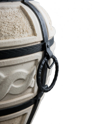 Тандыр Сармат Есаул с термометром в Москве