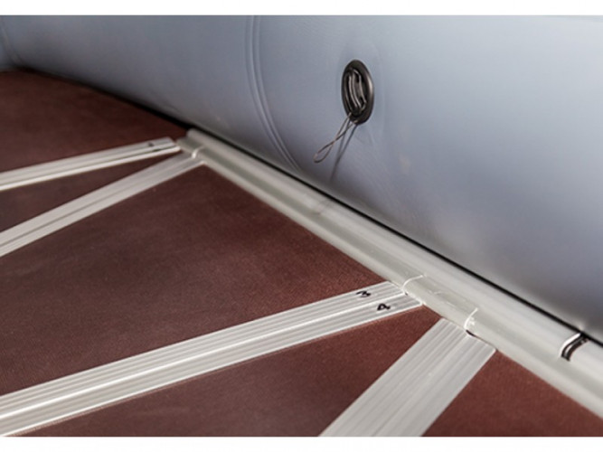 Надувная лодка ПВХ Polar Bird 385M в Москве