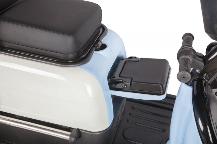 Электротрицикл Rutrike Gelbert Vega в Москве