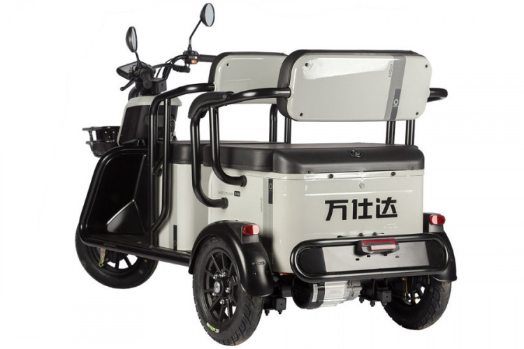 Пассажирский электротрицикл Wanshida LC300 в Москве