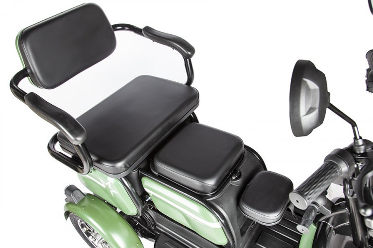 Электроскутер Rutrike Пилот в Москве