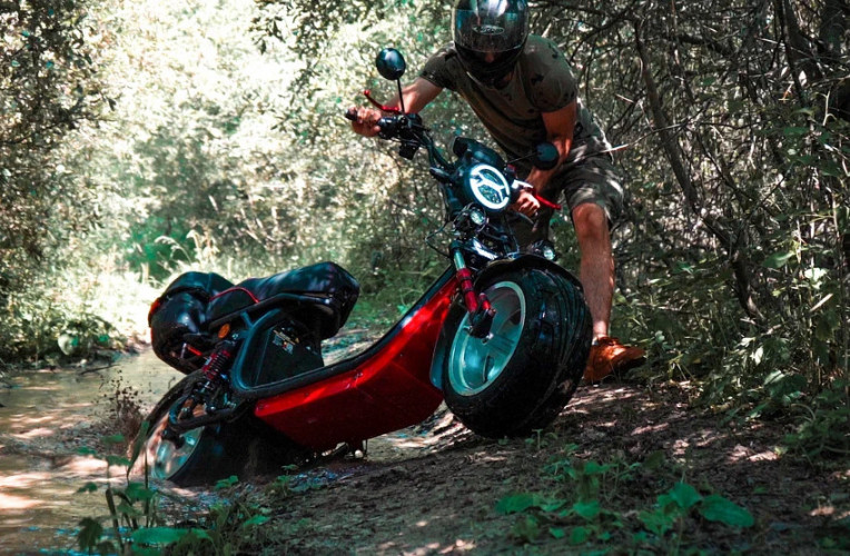 Электроскутер White Siberia PRO MAX 3950W в Москве