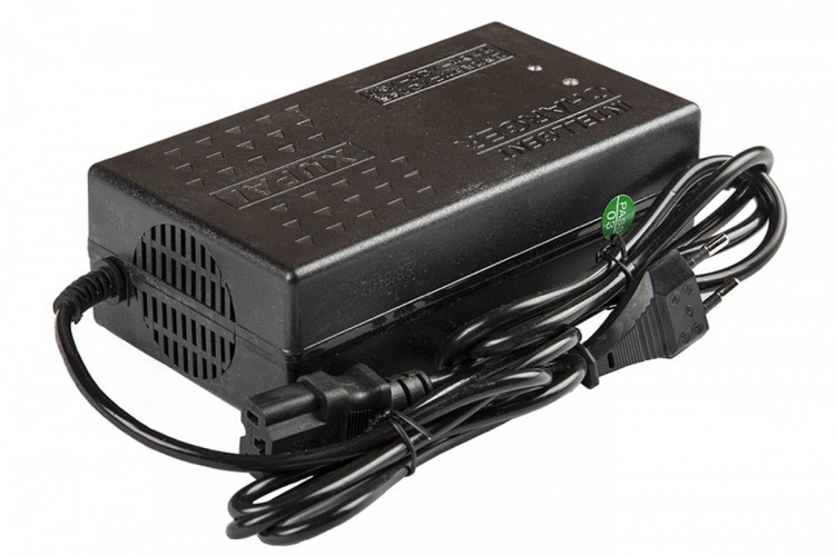 Зарядное устройство RuTrike для аккумуляторов 60V32A/H (4A) в Москве