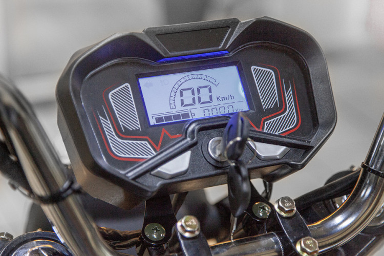 Грузовой электротрицикл Rutrike Эксперт ПРО Плюс 2200 в Москве